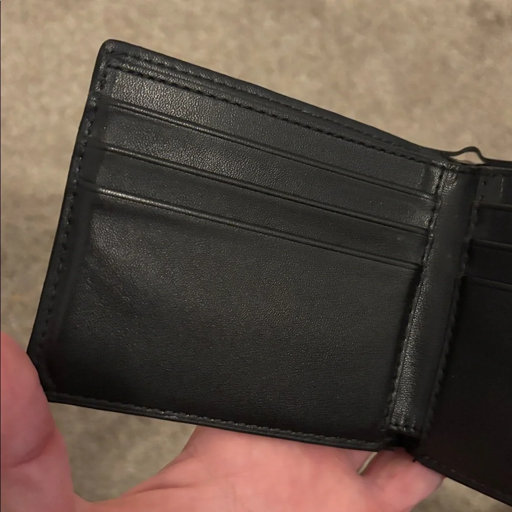Men’s Michael kors wallet